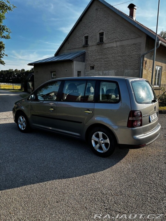 Volkswagen Touran 1,9   TDi bez DPF 2009