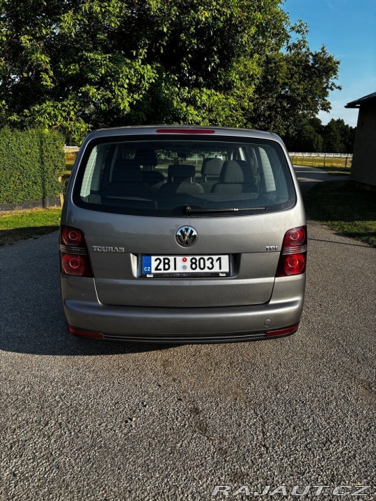 Volkswagen Touran 1,9   TDi bez DPF 2009