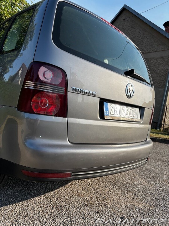 Volkswagen Touran 1,9   TDi bez DPF 2009