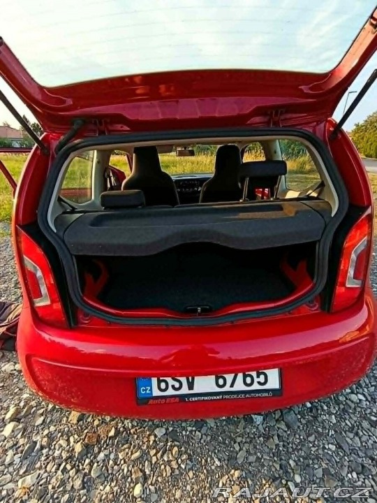 Volkswagen up! 1,0   MPI klimatizace 1800