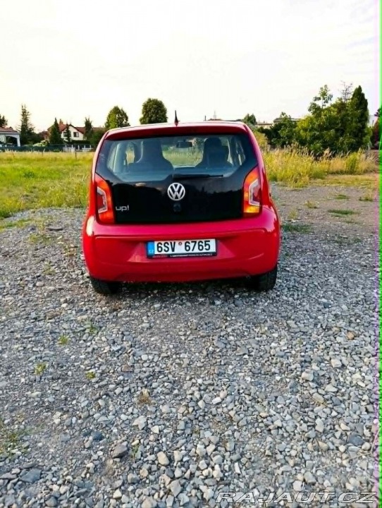 Volkswagen up! 1,0   MPI klimatizace 1800