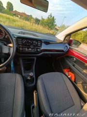 Volkswagen up! 1,0 MPI klimatizace 1800