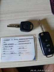 Volkswagen up! 1,0 MPI klimatizace 1800