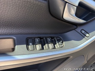 Volvo XC60 2,4 D5, r.v.2009 2009