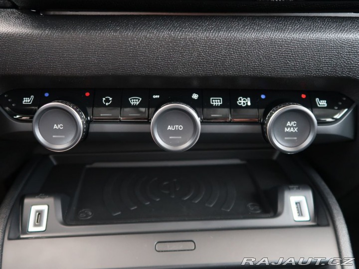 Citroën C4 1.2,96KW,Puretech,EAT8,MA 2025