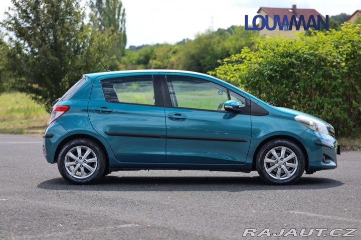 Toyota Yaris ACTIVE 2012