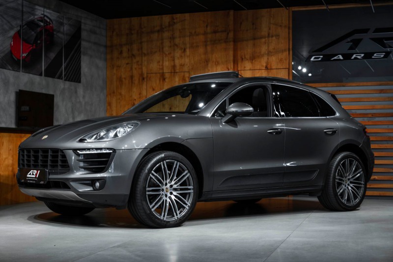 Porsche Macan S