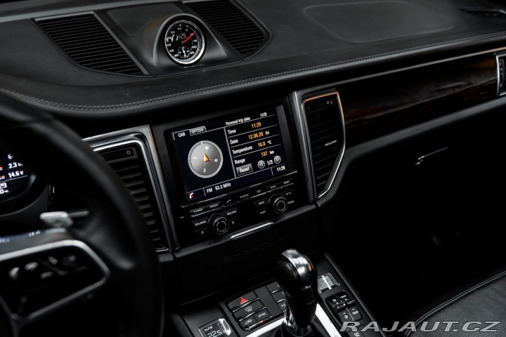 Porsche Macan S 2014