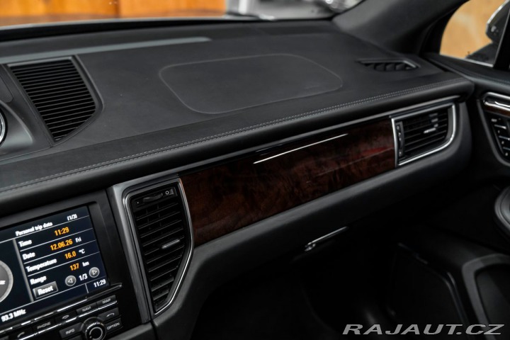 Porsche Macan S 2014
