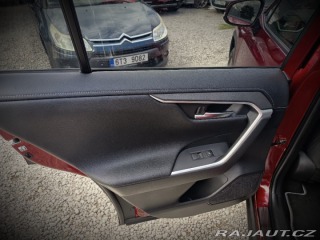 Toyota RAV4 2,5HSD e-CVT AWD ČR 1 maj 2020