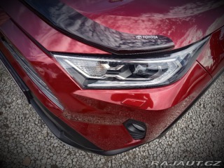 Toyota RAV4 2,5HSD e-CVT AWD ČR 1 maj 2020