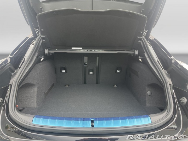 Porsche Taycan 4S Sport Tursimo 4S Sport 2026