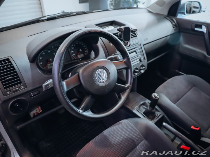 Volkswagen Polo 1.2 40kW - 1.MAJITEL 2005