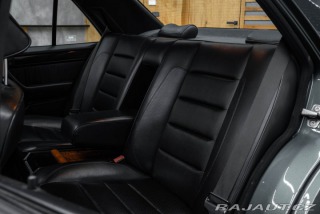 Mercedes-Benz E  1800