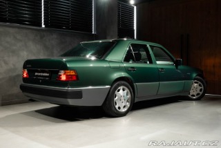 Mercedes-Benz E  1800