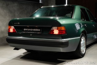 Mercedes-Benz E  1800