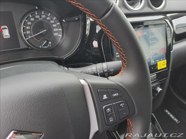 Suzuki Vitara 1,4 Elegance AllGrip MY25 2026