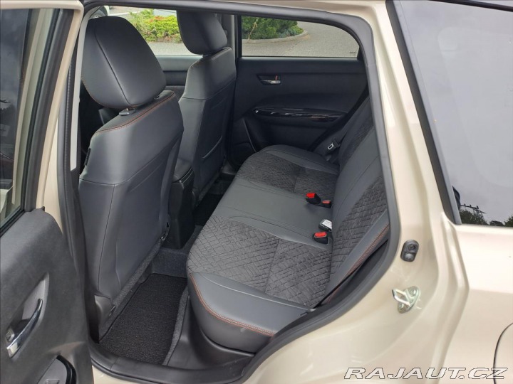 Suzuki Vitara 1,4 Elegance AllGrip MY25 2026