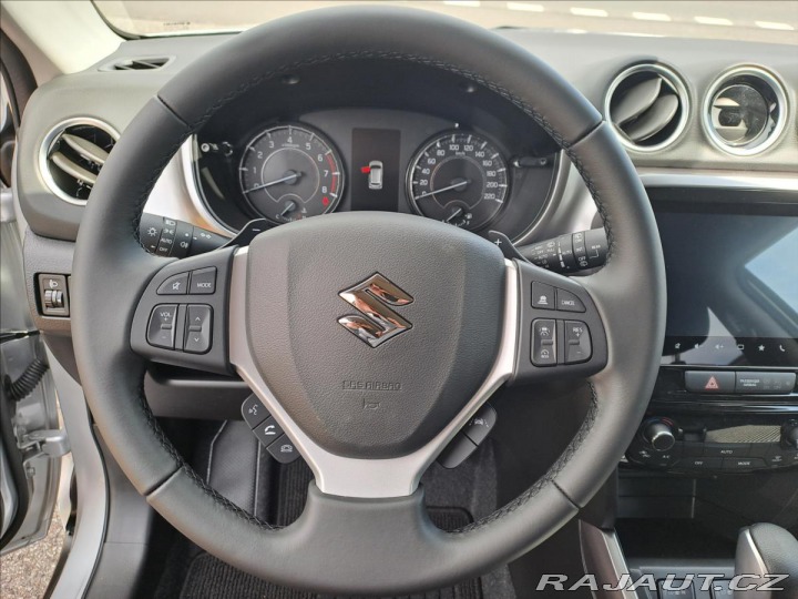 Suzuki Vitara 1,4 Premium AT MY25 2026