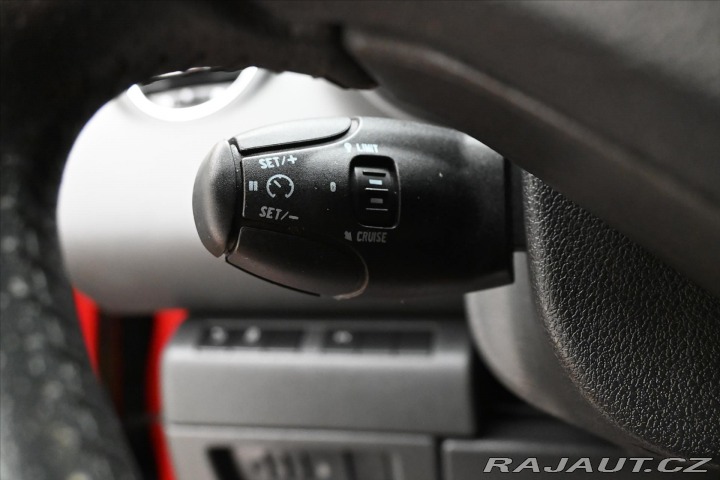 Peugeot 3008 1,6 HDI 84 kW Manuál 2014