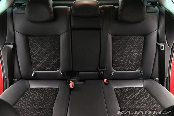 Peugeot 3008 1,6 HDI 84 kW Manuál 2014