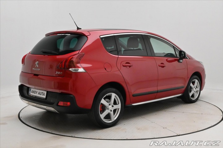 Peugeot 3008 1,6 HDI 84 kW ALLURE Záru 2014