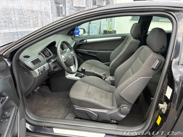 Opel Astra 1.9 CDTi, 110KW, GTC 2008