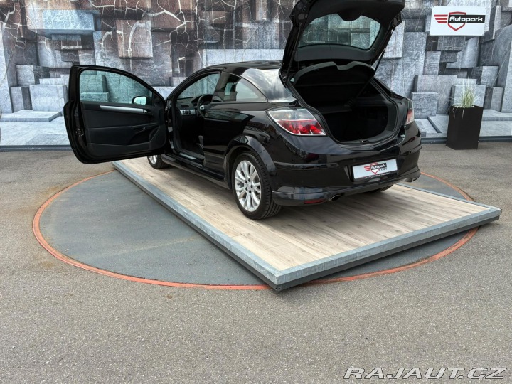 Opel Astra 1.9 CDTi, 110KW, GTC 2008