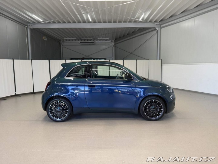 Fiat 500 La Prima Hybrid 1.0 BSG 2026