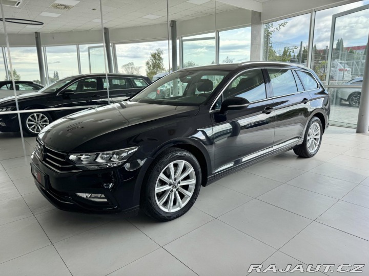 Volkswagen Passat 2,0TDI DSG*Navi*Distronic 2023