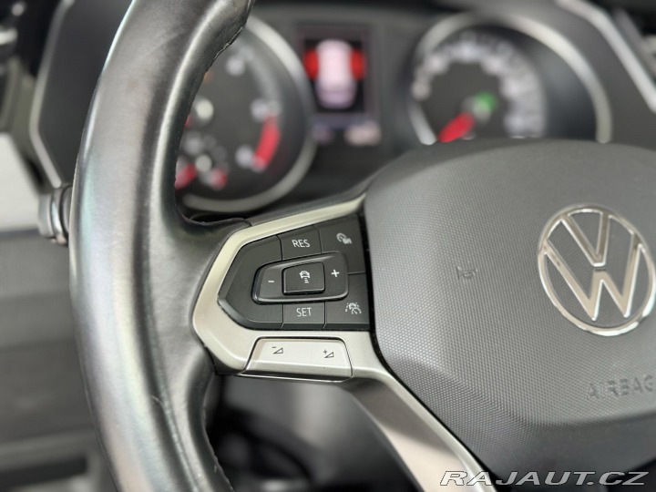 Volkswagen Passat 2,0TDI DSG*Navi*Distronic 2023