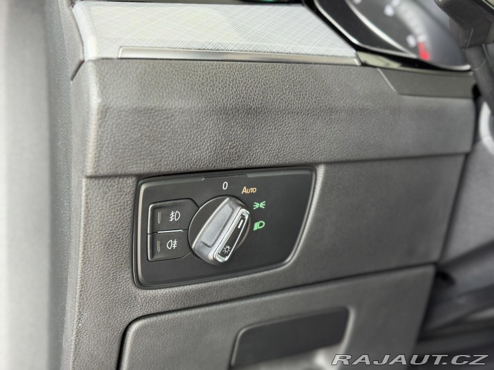 Volkswagen Passat 2,0TDI DSG*Navi*Distronic 2023