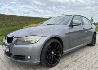 BMW 3 320i 2009