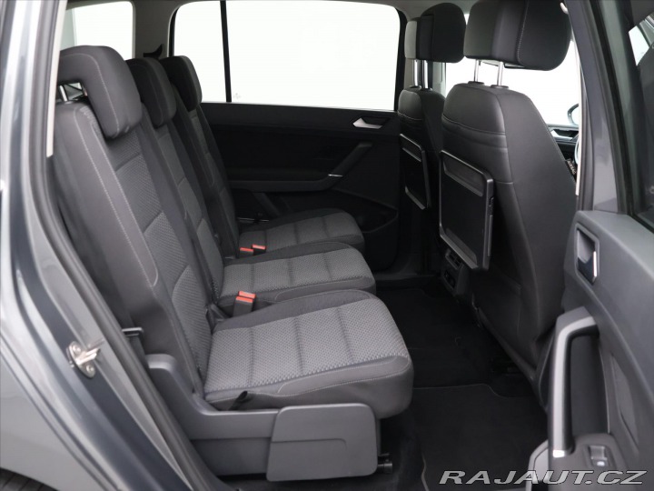 Volkswagen Touran 1,6 TDI DSG Panorama LED 2016
