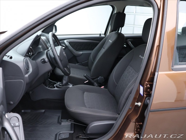 Dacia Duster 1.6 77kW 16V Cool CZ 1.Ma 2015
