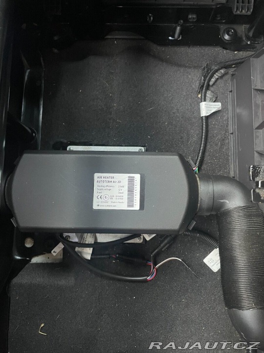 Ford Tourneo Custom 2,2 L2, nez.topení Plan 2014