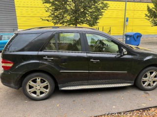 Mercedes-Benz M 4,0 ML 420CDI 2008