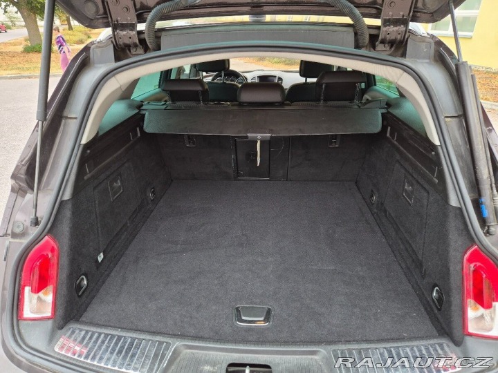 Opel Insignia 2,0   CDTi manuál 1800