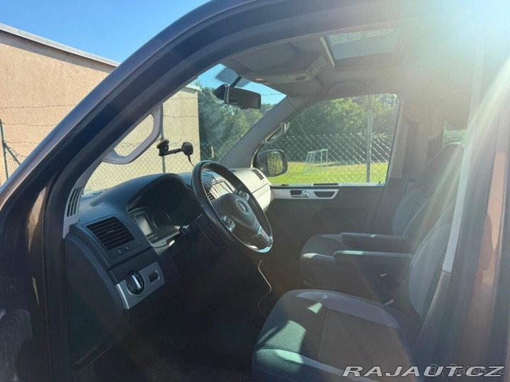 Volkswagen Multivan 2,0   biTDi Life LED DSG 2013