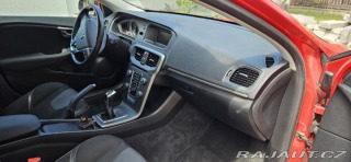 Volvo V40 D2 2017