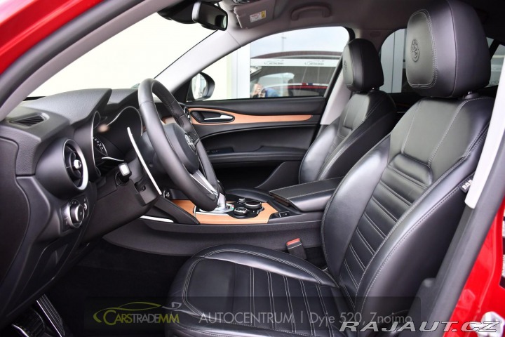 Alfa Romeo Stelvio 2.0 Q4 VELOCE 2017