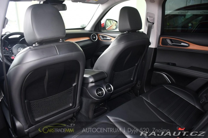 Alfa Romeo Stelvio 2.0 Q4 VELOCE 2017