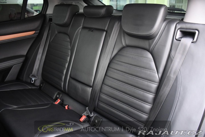 Alfa Romeo Stelvio 2.0 Q4 VELOCE 2017
