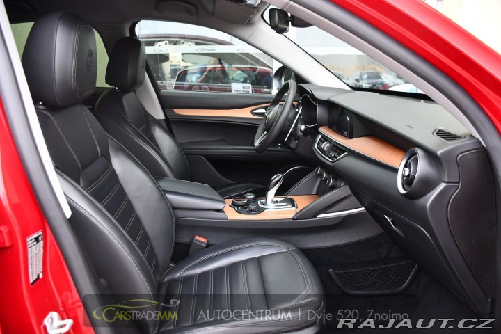 Alfa Romeo Stelvio 2.0 Q4 VELOCE 2017