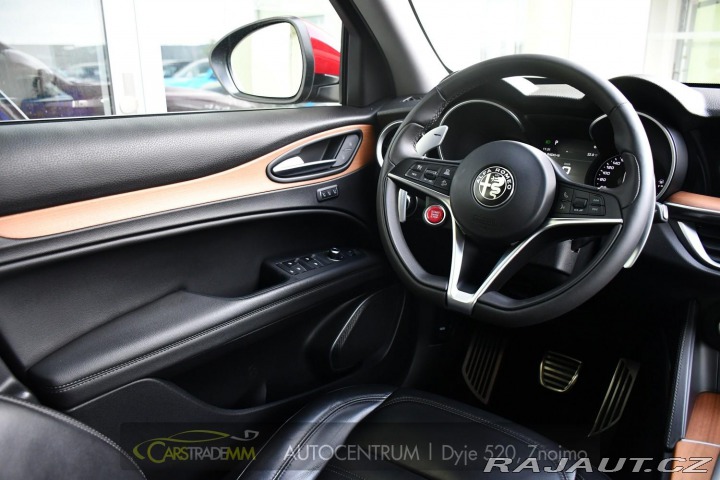 Alfa Romeo Stelvio 2.0 Q4 VELOCE 2017