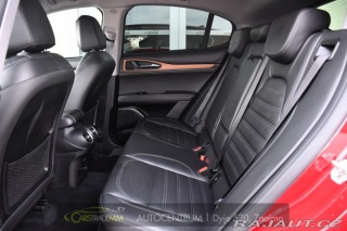 Alfa Romeo Stelvio 2.0 Q4 VELOCE 2017
