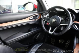 Alfa Romeo Stelvio 2.0 Q4 VELOCE 2017