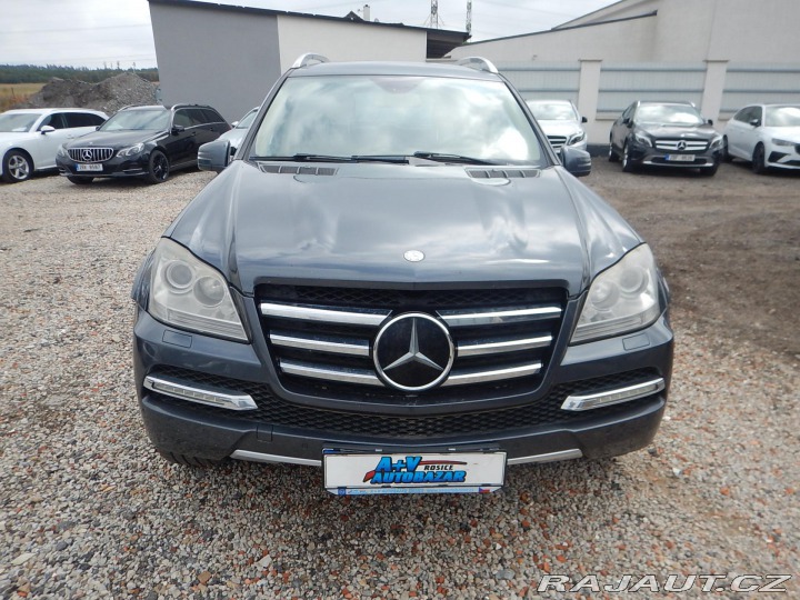 Mercedes-Benz GL 450 CDI 4MATIC, ČR, 7 MÍS 2010