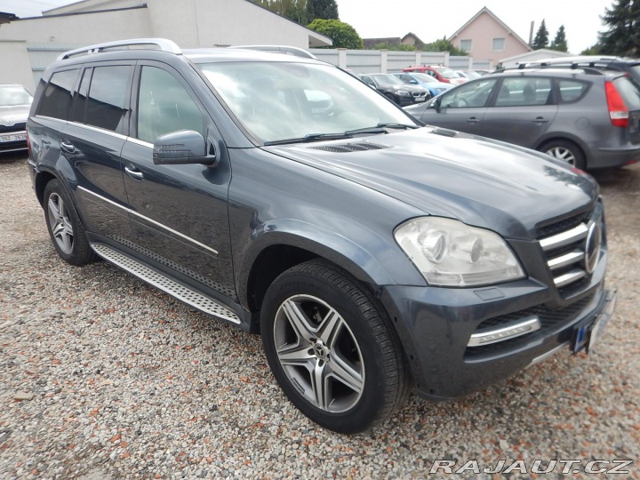 Mercedes-Benz GL 450 CDI 4MATIC, ČR, 7 MÍS 2010