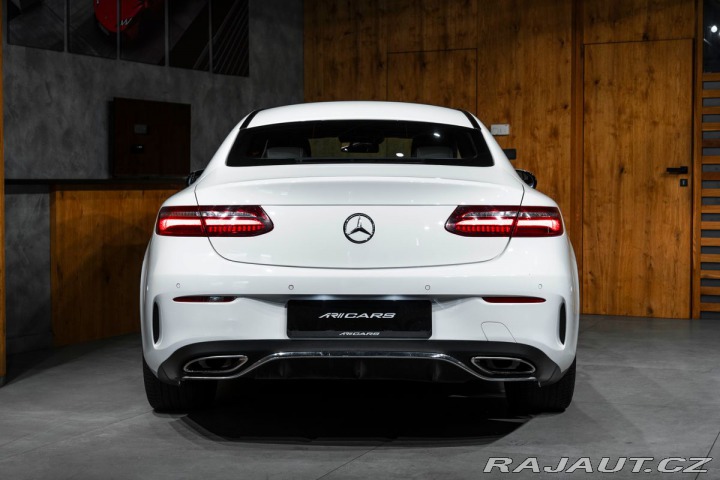 Mercedes-Benz E 2017